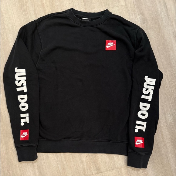 Nike Other - Nike Men's Crewneck Sweatshirt